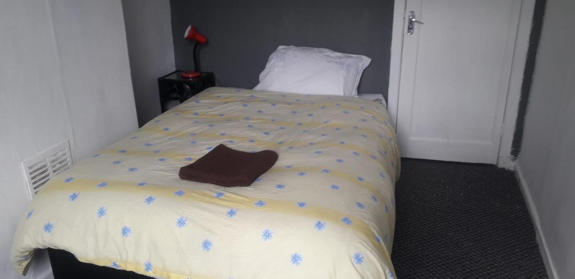Sports City Guest House Манчестер Экстерьер фото